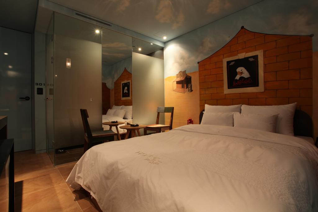 Hotel Pop2 Jongno Сеул Стая снимка